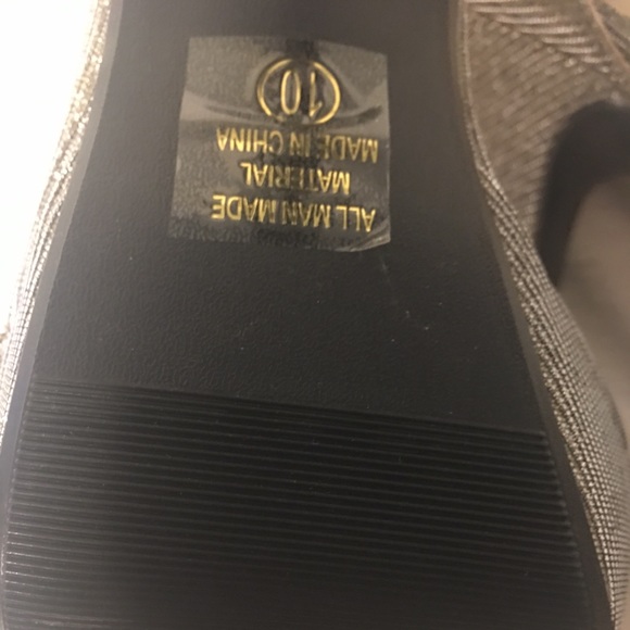 Heart in D Heel Shoes - Picture 7 of 8